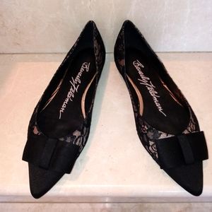 New Beverly Feldman Lace Flats, Size 8